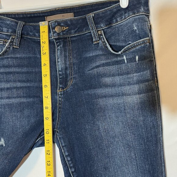 Joe's Women’s Jeans Size 31 Blue Straight Leg Zipper Pockets Cuffed Distressed - Picture 5 of 10